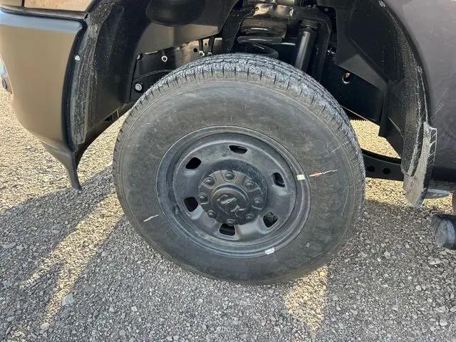 2025 Ram 2500 Tradesman Crew Cab 4x4 6'4" Box
