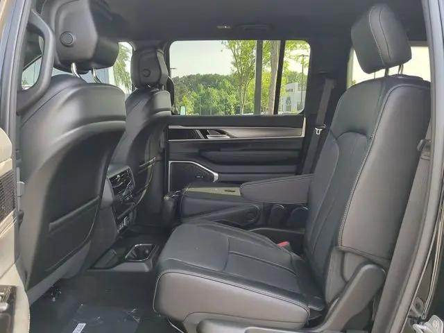 2025 Jeep Wagoneer Series II 4x4