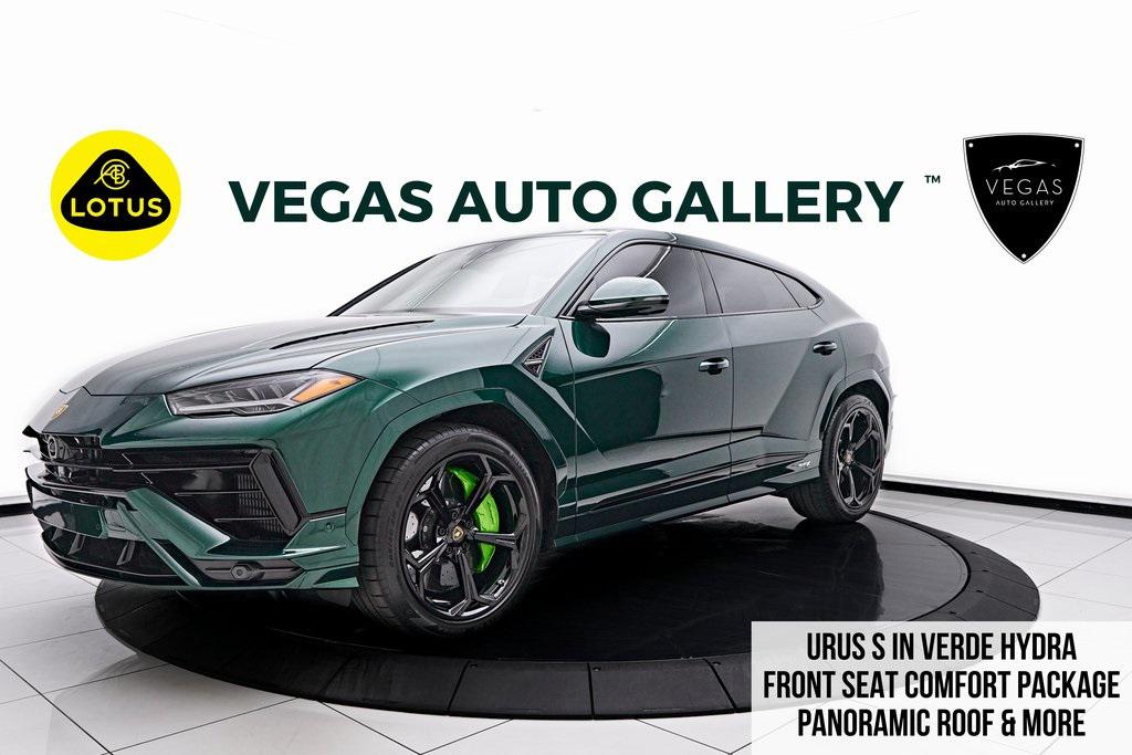 /2024 Lamborghini Urus