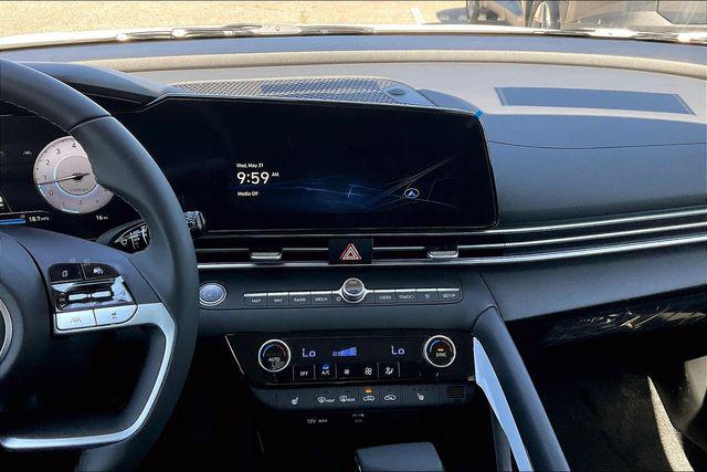 New 2025 Hyundai Elantra For Sale in Olive Branch, MS