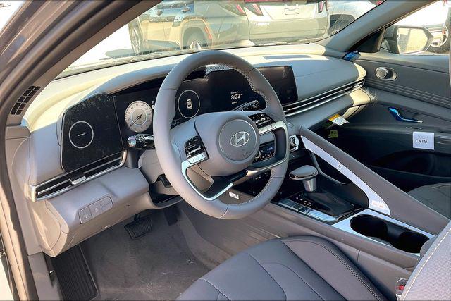 New 2025 Hyundai Elantra For Sale in Olive Branch, MS