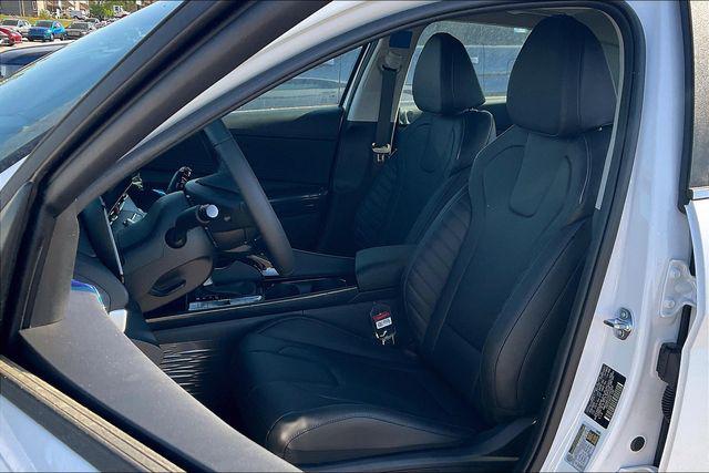 New 2025 Hyundai Elantra Hybrid For Sale in Olive Branch, MS