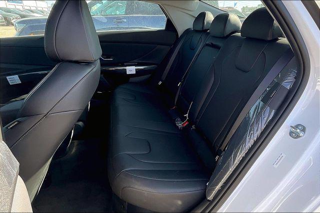 New 2025 Hyundai Elantra Hybrid For Sale in Olive Branch, MS