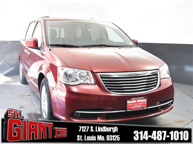 2016 Chrysler Town and Country Touring