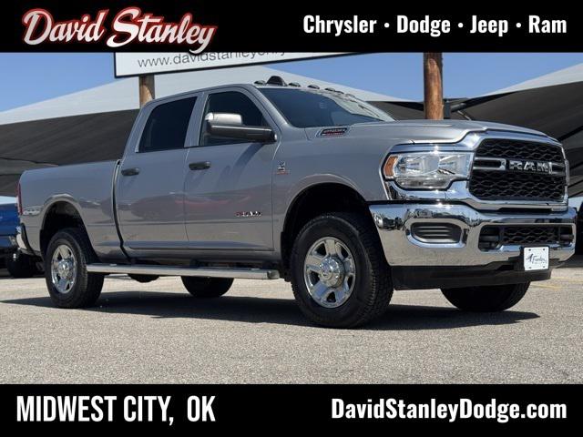 2022 RAM 2500 Tradesman Crew Cab 4x4 64 Box
