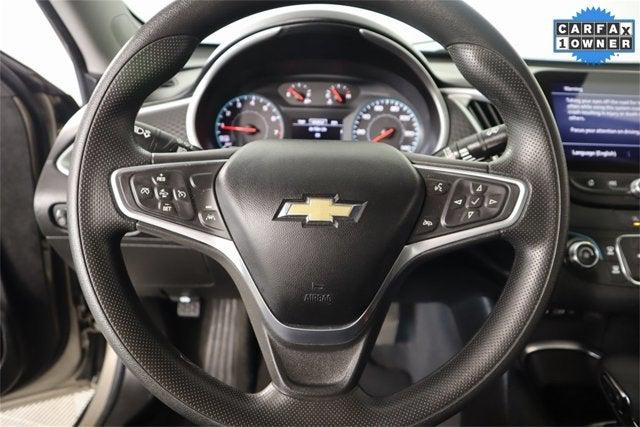 2022 Chevrolet Malibu FWD 1FL