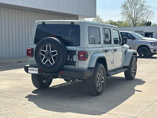 2024 Jeep Wrangler 4-Door Sahara 4x4