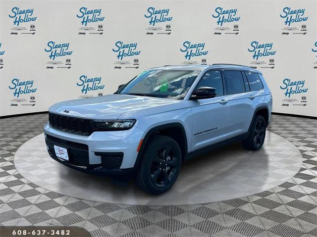2023 Jeep Grand Cherokee L Altitude 4x4