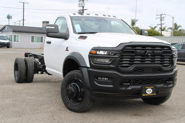 2025 RAM 5500 Chassis RAM 5500 TRADESMAN CHASSIS REGULAR CAB 4X2 84 CA