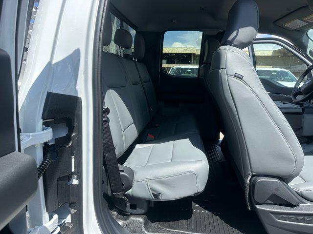 2025 Ford F-550 XL