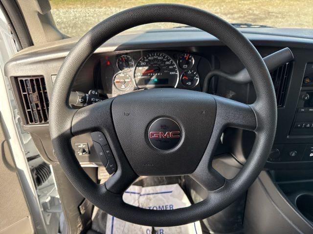 2025 GMC Savana Cutaway Work Van