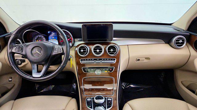 2017 Mercedes-Benz C-CLASS C 300 Luxury