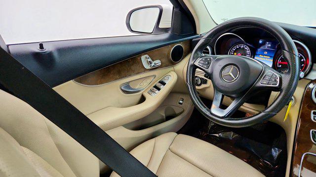 2017 Mercedes-Benz C-CLASS C 300 Luxury