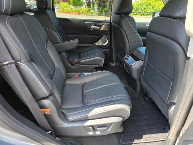2025 INFINITI QX80 SENSORY AWD