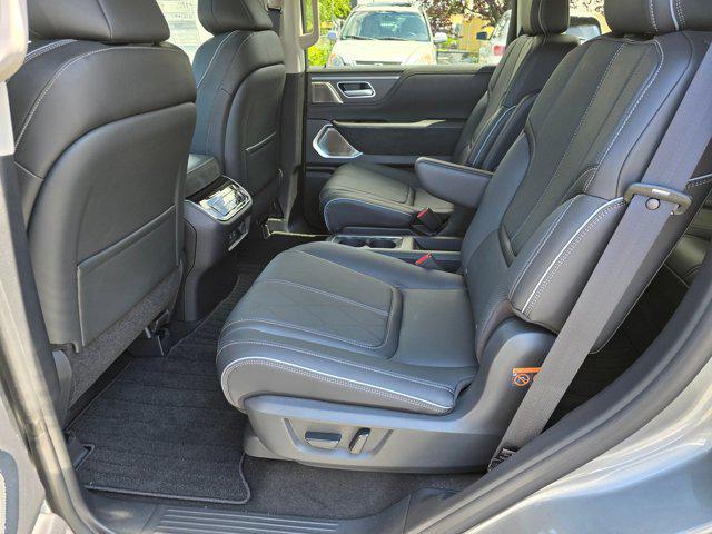 2025 INFINITI QX80 SENSORY AWD