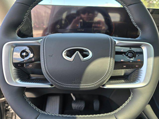 2025 INFINITI QX80 SENSORY AWD