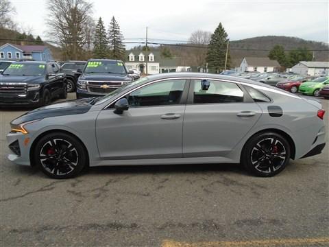 2022 Kia K5 GT-Line