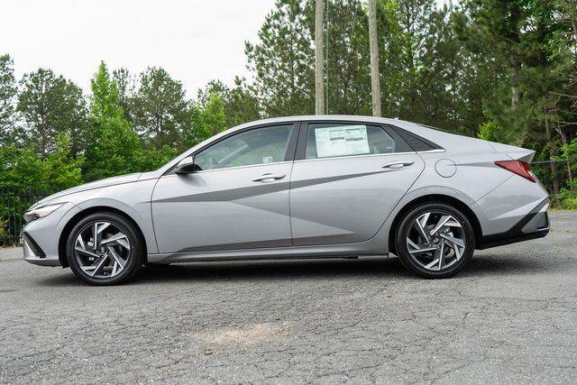 2025 Hyundai Elantra Hybrid Limited