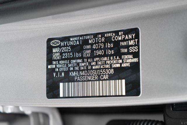 2025 Hyundai Elantra Hybrid Limited