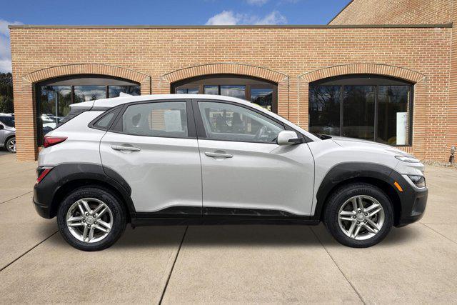2022 Hyundai Kona SE