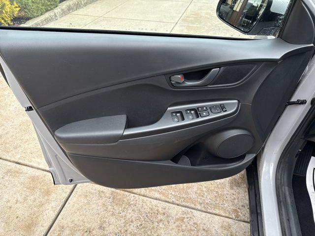2022 Hyundai Kona SE