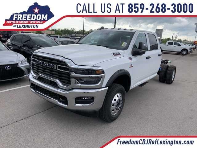 2025 RAM Ram 3500 Chassis Cab RAM 3500 TRADESMAN CREW CAB CHASSIS 4X4 60 CA