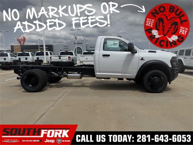 2025 RAM Ram 5500 Chassis Cab RAM 5500 TRADESMAN CHASSIS REGULAR CAB 4X4 84 CA