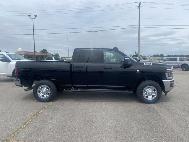 2025 Ram 2500 Tradesman Crew Cab 4x4 64 Box