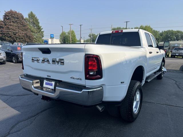 2025 RAM Ram 3500 RAM 3500 TRADESMAN CREW CAB 4X4 8 BOX