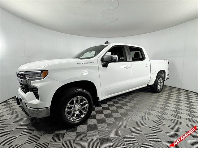 2024 Chevrolet Silverado 1500 4WD Crew Cab Short Bed LT with 2FL