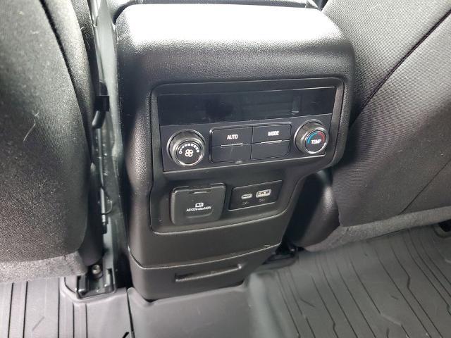 2023 GMC Acadia AWD SLE