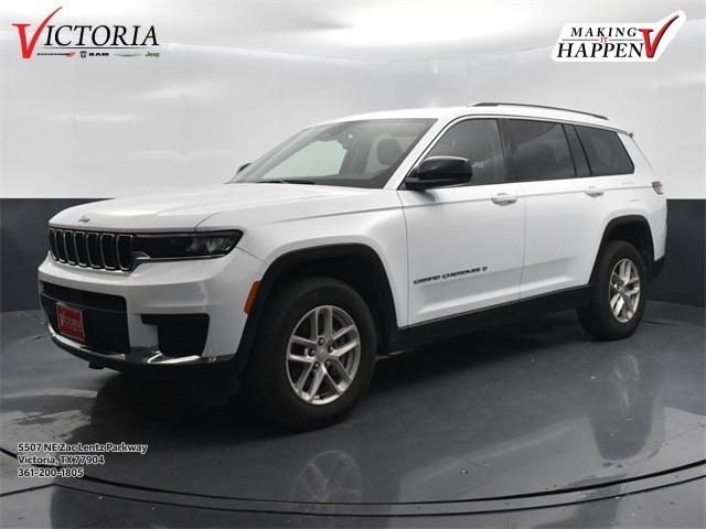 2023 Jeep Grand Cherokee L Laredo 4x2