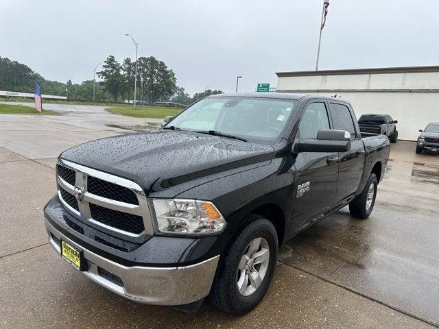 2023 RAM 1500 Classic SLT Crew Cab 4x4 57 Box