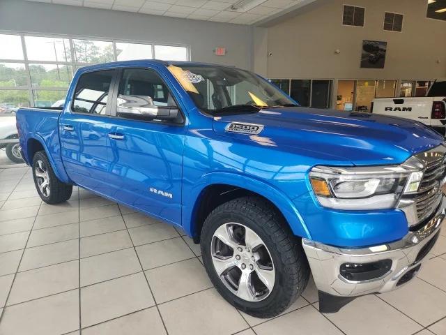 2022 RAM 1500 Laramie Crew Cab 4x4 57 Box