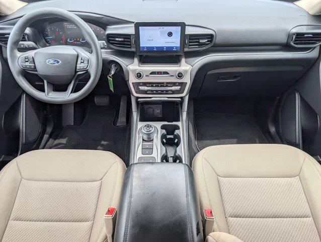 2021 Ford Explorer Base