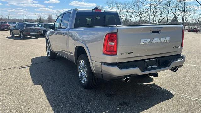 2025 RAM Ram 1500 RAM 1500 BIG HORN CREW CAB 4X4 64 BOX