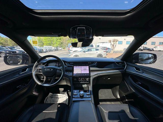 2023 Jeep Grand Cherokee Overland 4x4