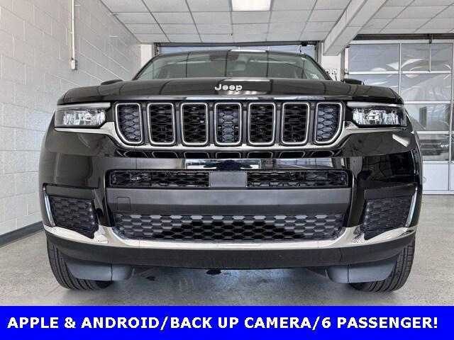 2023 Jeep Grand Cherokee L Laredo 4x2
