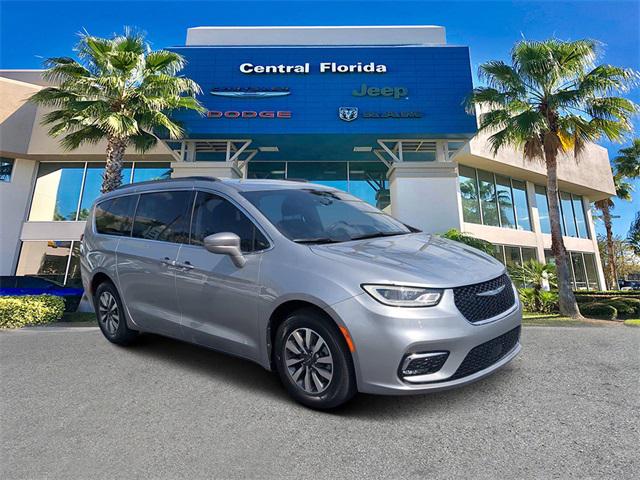 2021 Chrysler Pacifica Hybrid Touring