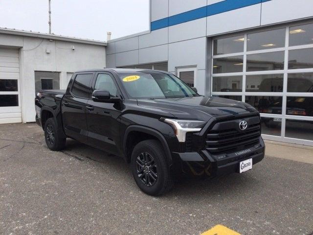 2024 Toyota Tundra SR5 4WD