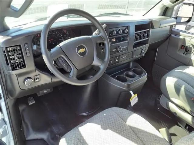 2025 Chevrolet Express Cargo Van RWD 3500 Extended Wheelbase WT