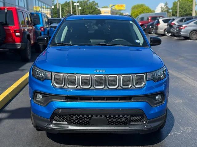 2022 Jeep Compass Latitude FWD