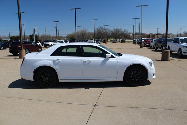 2022 Chrysler 300 Touring-L AWD