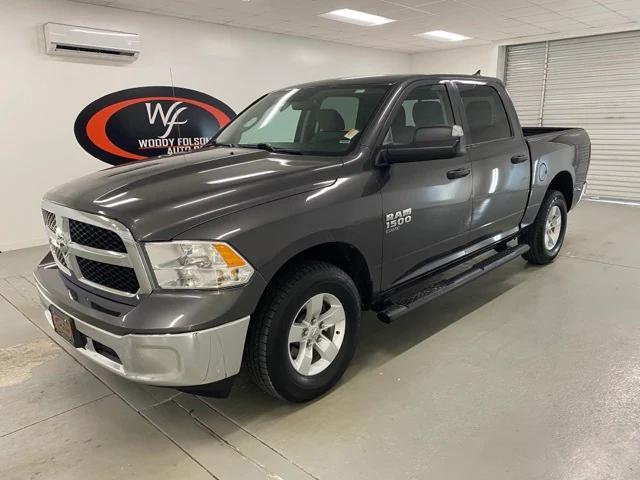 2022 RAM 1500 Classic SLT Crew Cab 4x4 57 Box