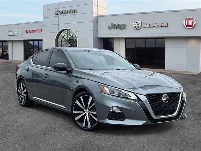 2021 Nissan Altima SR FWD