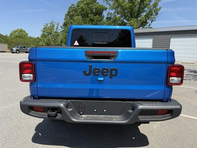 2025 Jeep Gladiator GLADIATOR NIGHTHAWK 4X4
