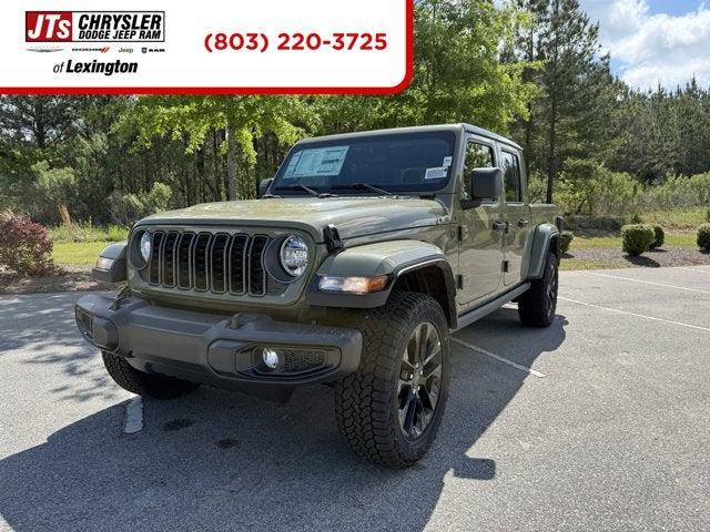 2025 Jeep Gladiator GLADIATOR NIGHTHAWK 4X4