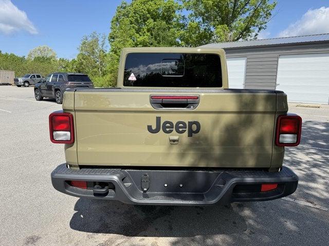 2025 Jeep Gladiator GLADIATOR NIGHTHAWK 4X4