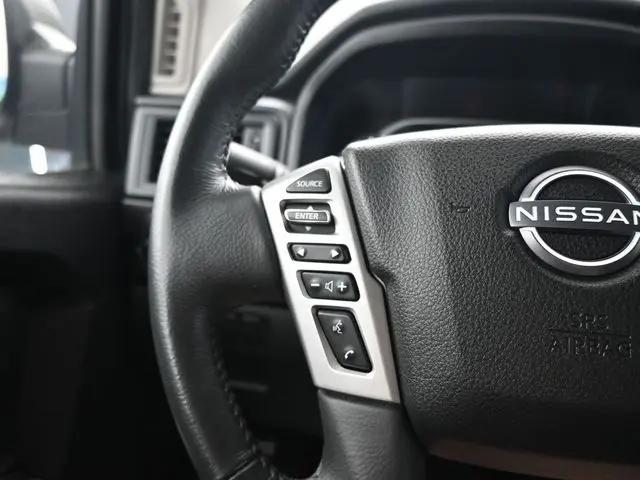 2024 Nissan Titan Crew Cab SV 4x4