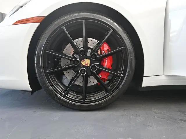 2020 Porsche 911 Carrera 4S